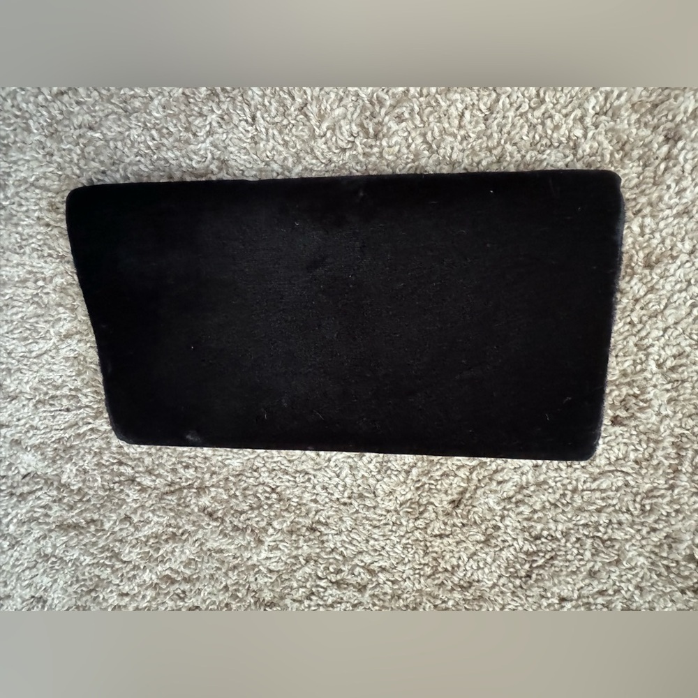 Black crush, velour, elegant bag. - Picture 3 of 6